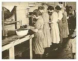 Honey Acres in 1945